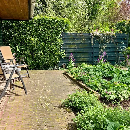 Waerdenhoeve 招待所 Waardenburg